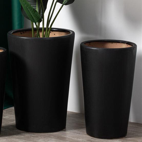 Nordic style black modern home decoration indoor outdoor large garden decoration flower ceramic plant pots