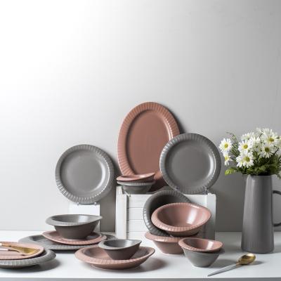 Servidores de jantar de forma irregular do Norte Conjunto de cerâmica em cor Morandi para mesa de cozinha