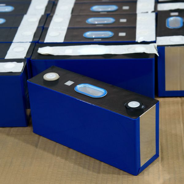Призменная клетка батареи перезаряжаемые 3.7V ИОНА NCM LI 234AH для EV