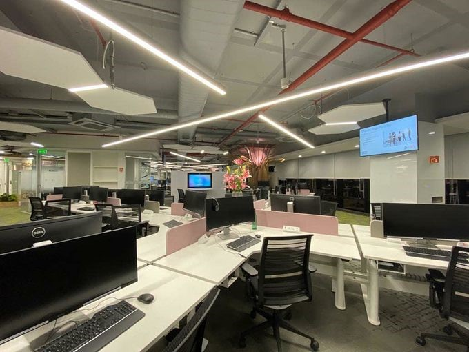 Пол освещая Sandblasting алюминиевое снабжение жилищем приведенное прокладки с отражетелем