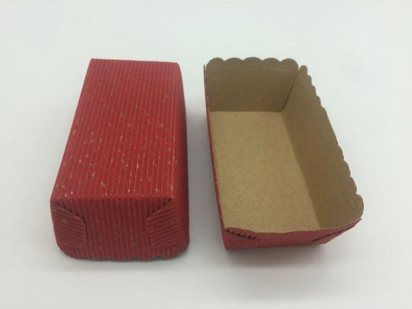 PE Coated Disposable Paper Baking Pans Corrugated Paper Loaf Pan Decorative