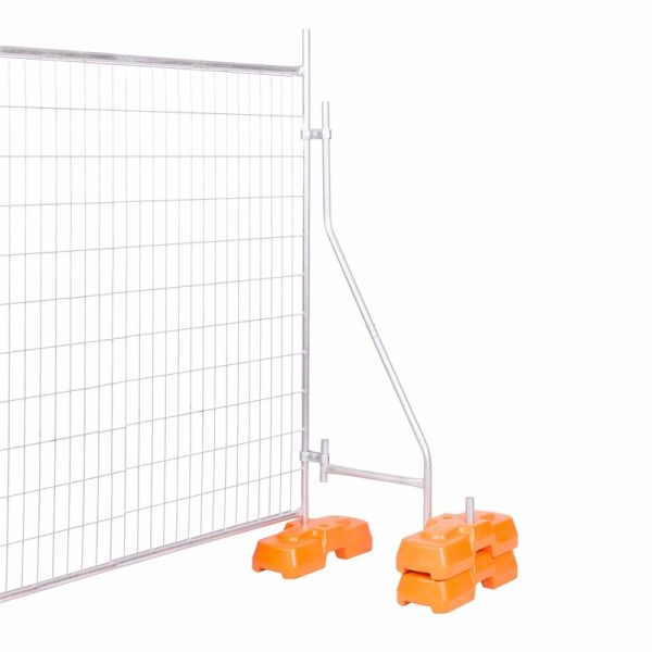 240 X 210cm Galvanized Chain Link Fence Panels Construction Q235 Steel Materials