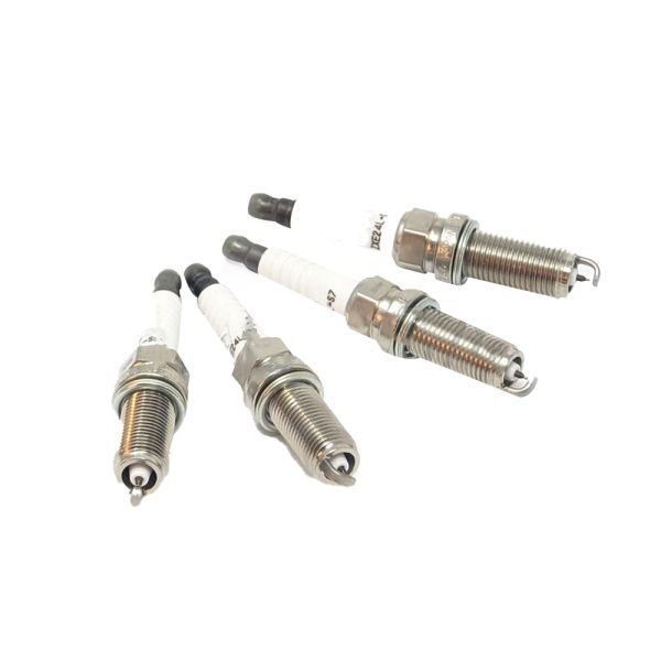 Womala Auto Engine Parts Spark Plug Set 32290011 31380014 31673604 31491637