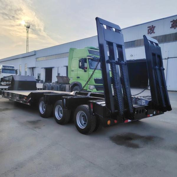 Used New Lowboy Truck Trailer 60T Lowbed Semi Trailer For Sale