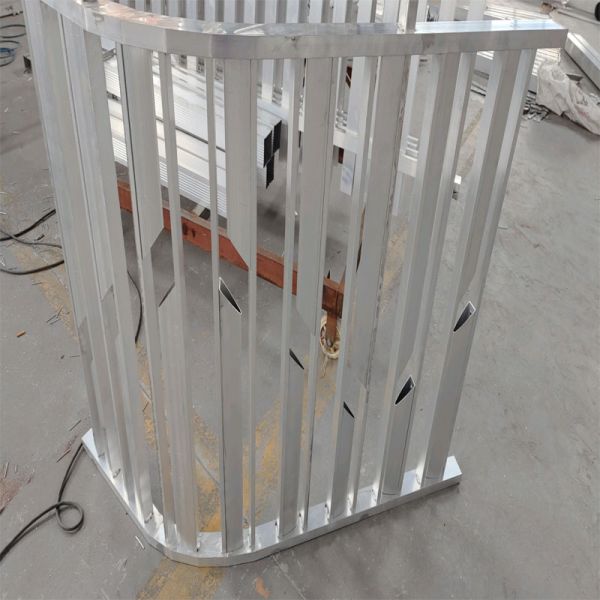 Латунные алюминиевые штранг-прессования профиля поручня для прокладывать рельсы стеклянное здание загородки