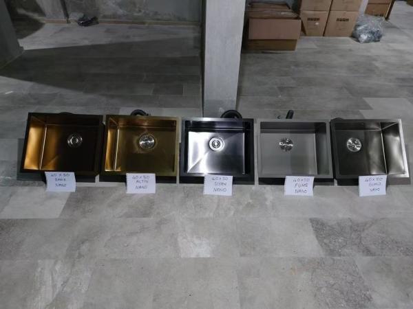 Handmade Undermount Coloured Stainless Steel Single Bowl Sink Stylish And Functional