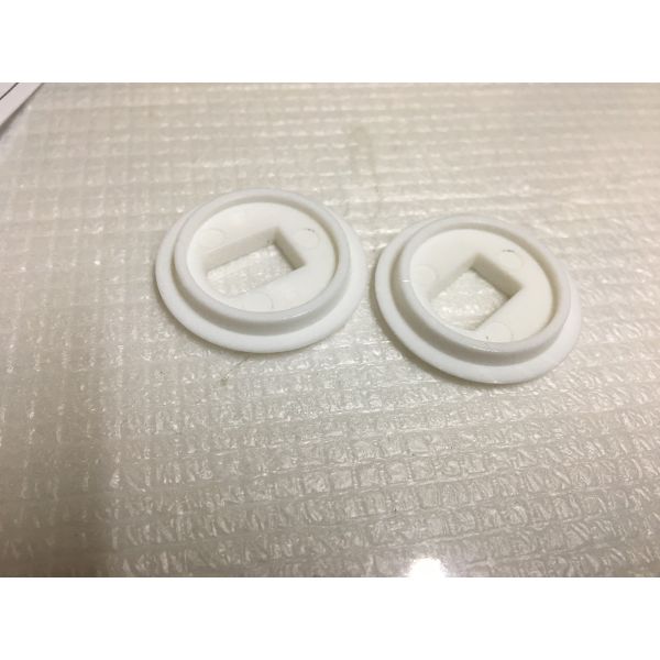 Vertical Ground Fixed Toilet Anchor Bolts , Toilet Bowl Mounting Bolts 6*70mm