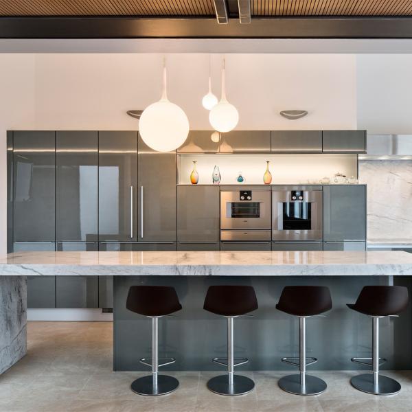 Marble Island Luxury Dark Grey Glossy Lacquer Kitchen Cabinet 18mm Moisture Proof HMR