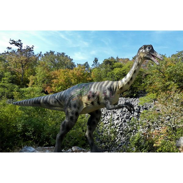 Life Size Realistic Animatronic  Customized Gallimimus Dinosaur Yard Statue
