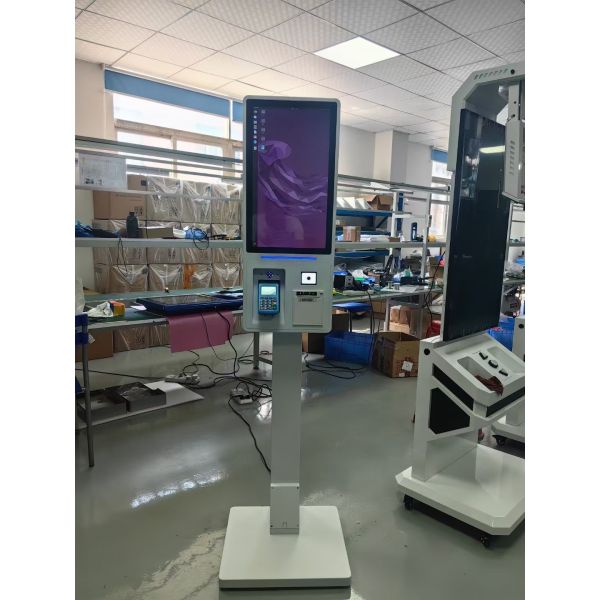 21.5 inch LG/BOE Panel Self Service Kiosk with Quad-core Cortex-A17 CPU and 350 Cd/m² Brightness