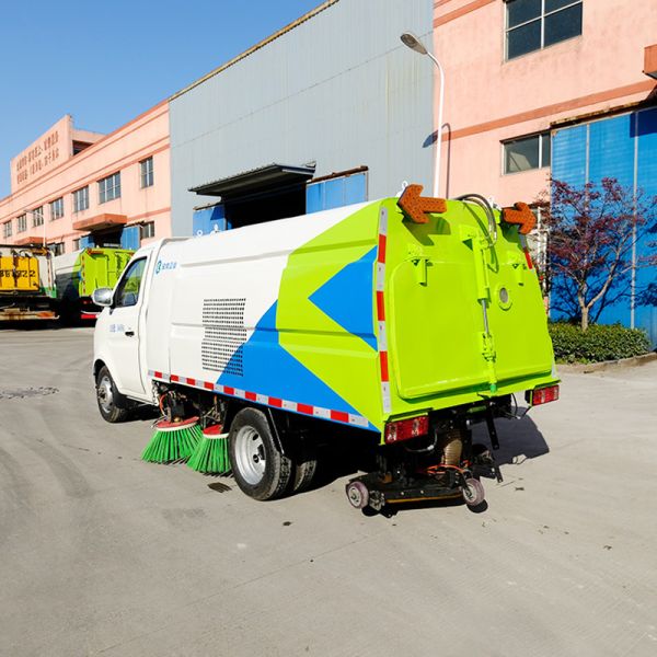 Customizable Truck Mounted Vacuum Road Sweeper With High Pressure Fan And Hydraulic Control For Municipal