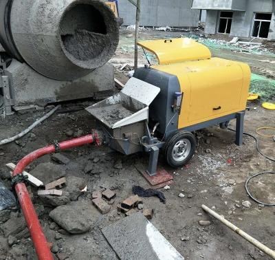 30kw XDEM Concrete Delivery Pump 10 - 45 Cubic Meters Drag Pump