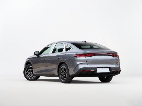Geely 2025 DM-i Intelligent Driving Edition 80KM PHEV Sedan Popular Used Cars with VI Environmental Standards