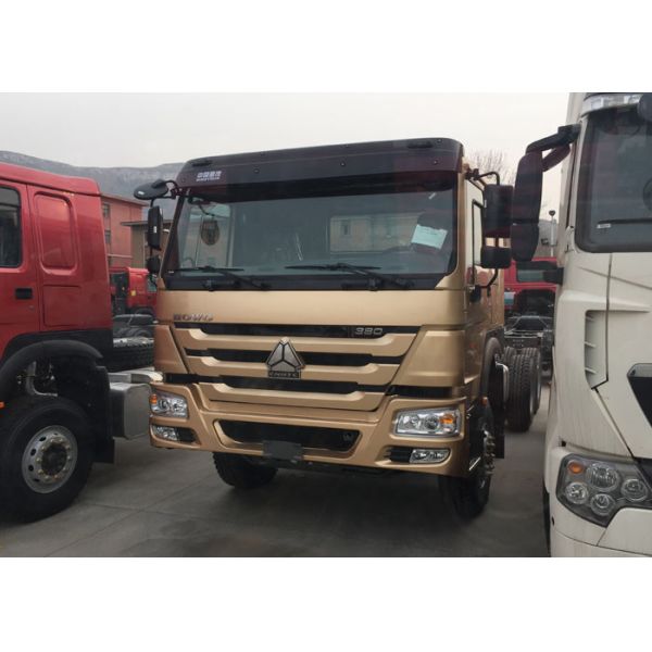 HOWO Drawing Head Tractor Truck LHD 6x4 371HP Single Berth Cabin Air Suspension