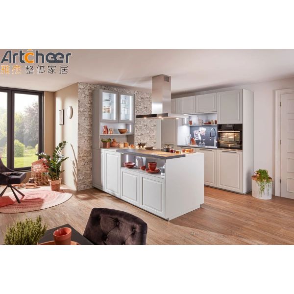 Solid Wood Kitchen Cabinet Ready to Assemble with Modern Shaker Door Design