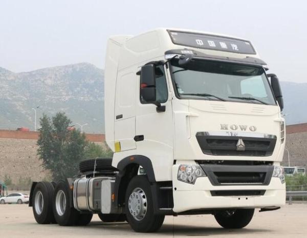HOWO T7H Used Heavy Duty Trucks 6x4 Drive With A / C 397kW Engine Power