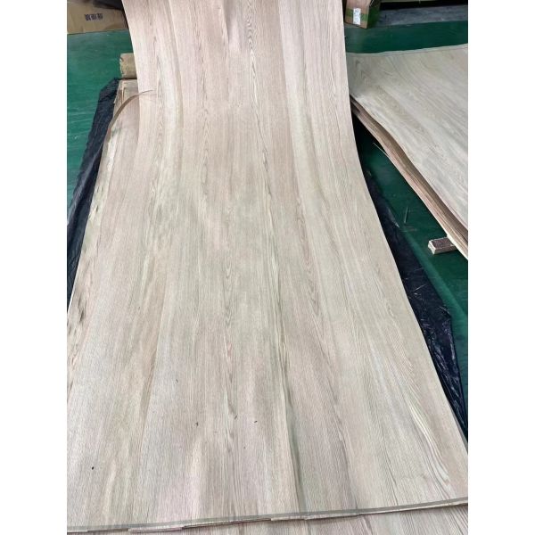 Hoja de chapa de chapa con corte de corona de roble rojo americano natural cortada