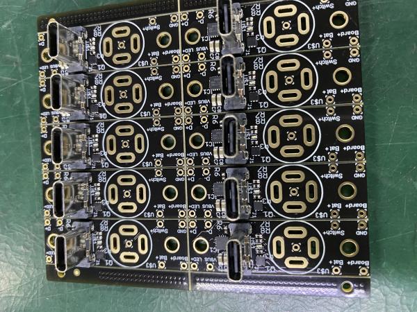 PCB Assembly Plate With ENIG 1U 0201 Capacitor Hole Copper Plating≥ 20um