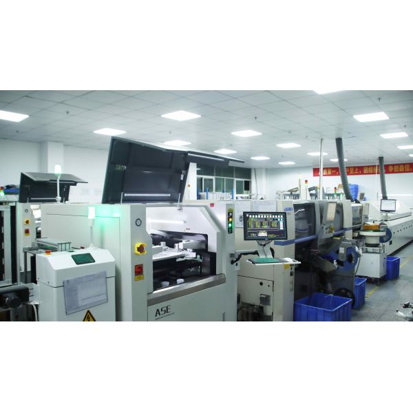 Tuya ZigBee 3.0 Wireless Soil Sensor with 3-in-1 Detection for Moisture Temperature Light and IP67 Waterproof Rating