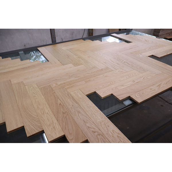 White Oak Herringbone Parquet Flooring with Matt 5-10% Finish and 25 Years Residential Warranty