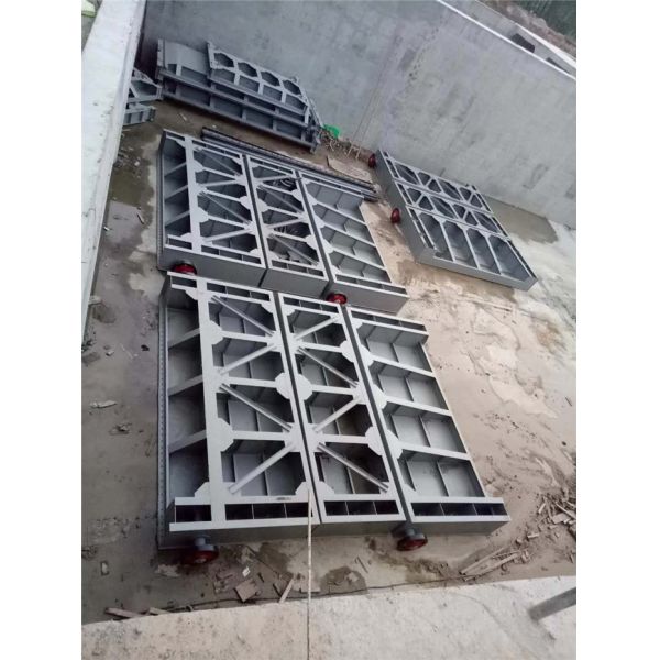 Channel Mounted Cast Iron Sluice Gates Medium Pressure For Sewage Treatment