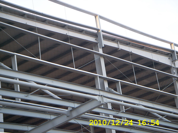 Benin multi-span steel workshop building with big cannopy and parapet