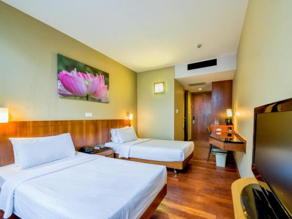 Cheap hotel bedroom furniture used Laminated headboard bed with fixed desk and Minibar cabinets