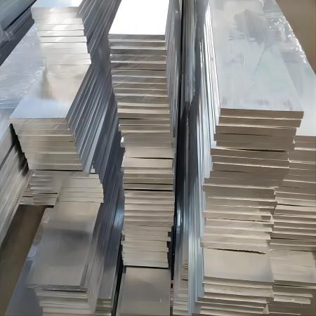 6165 laminados a alta temperatura barra de alumínio 4m da liga de alumínio da explosão da areia da barra lisa