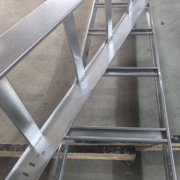 Ladder Rung Galvanised Steel Trough Type Cable Tray 3m-6m Length For Industrial And Heavy Duty