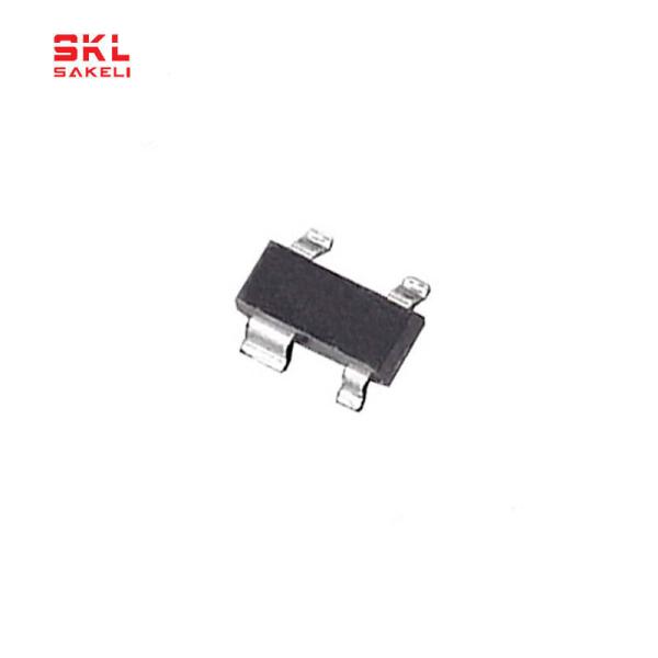 ADM811LARTZ-REEL7  Semiconductor IC Chip Ultra-Low Power 3.0V 5-Pin SOT23 High-Speed LDO Regulator IC