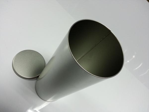 Latas de lata relativas à promoção cilindróidas