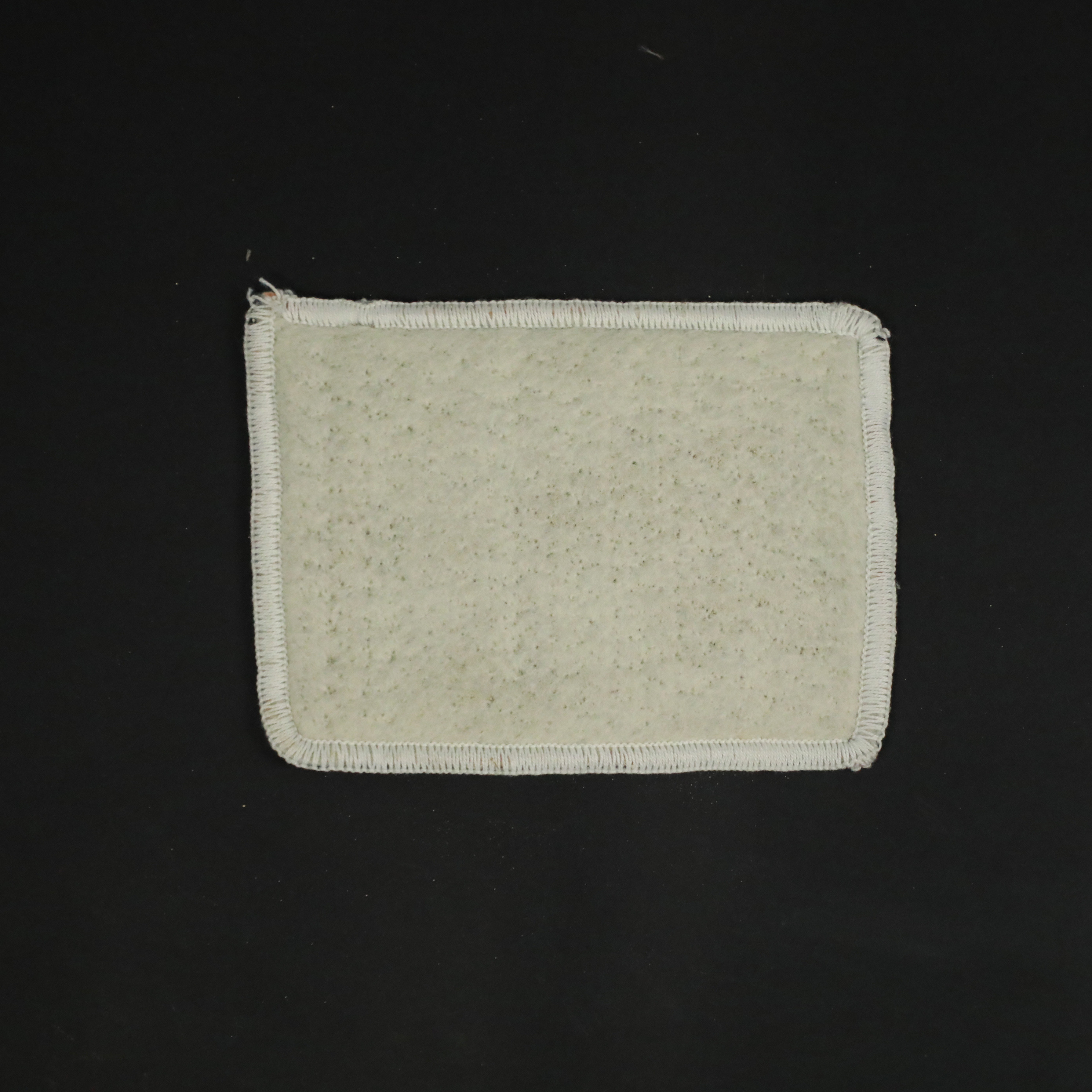 Не сплетенный вкладыш GCL слоя глины Geosynthetic Geotextile для пруда поля для гольфа