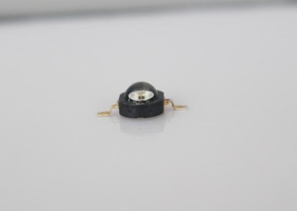 730nm Peak Emission Wavelength Emitting UV LED Diode 1W/3W High Power