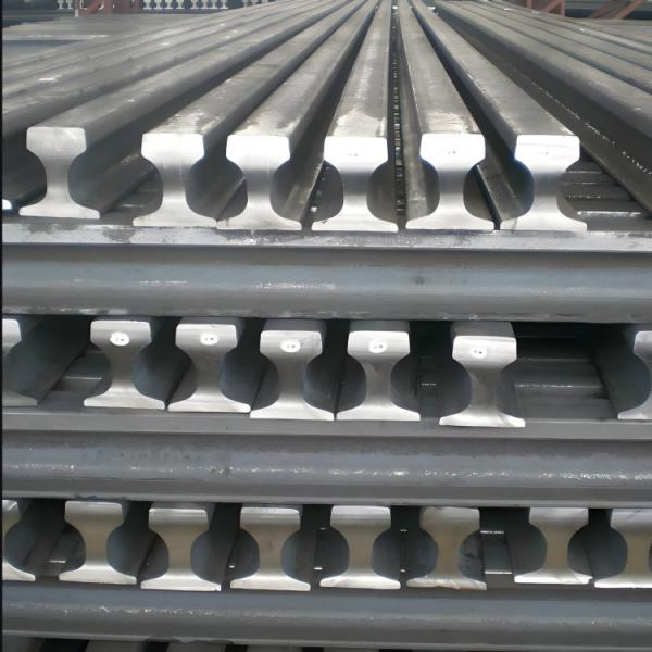 Top-Notch Heat Treated QU70 Crane Steel Rail For Heavy Load Transport