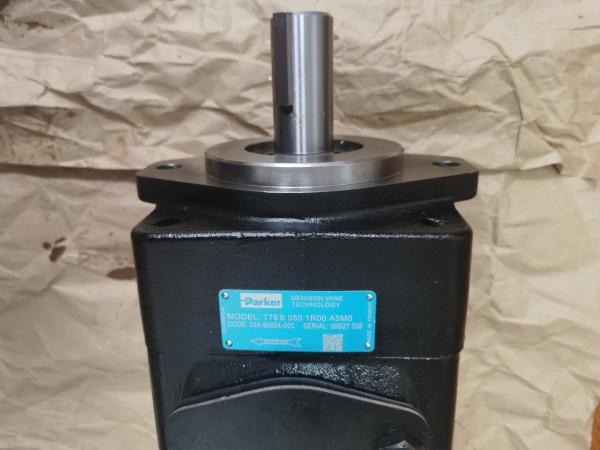 Parker 024-90854-500 T7ES-050-1R00-A5M0