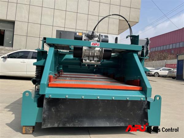 140m³/H Drilling Shale Shaker Fluids Linear Motion With Splash Guard