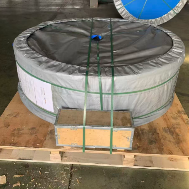 ST800 Anti-tear Steel Cord Conveyor Belt with 1000mm Width for Heavy Industry