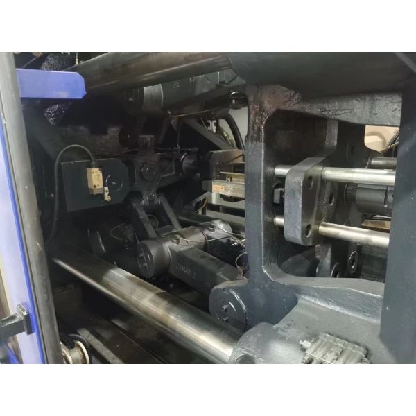 Thin Wall High Precision Injection Molding Machine Used Haitian MA2700III