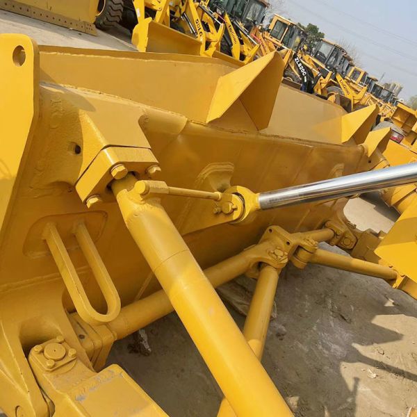 Used Shantui SD22 Bulldozer 162KW Rated Power Original Components Excellent Condition