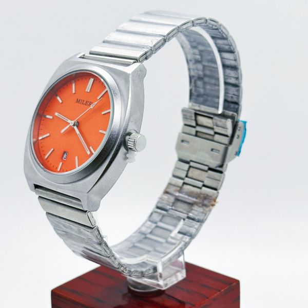 Мода Допамин Календарь Роскошные нержавеющие часы для мужчин и женщин