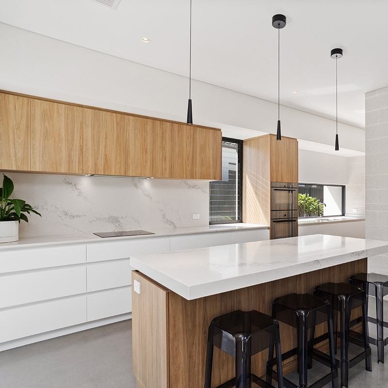 Villa Lacquer Finish Self Assemble Australian Oak Modern Spain Cabinet Kitchen Cabinets