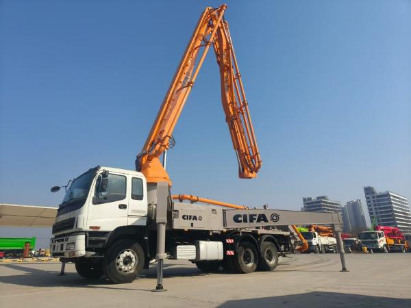 USED 2011 Zoomlion CIFA-38m Pump Truck Concrete Pump Truck Boom Pump for sale