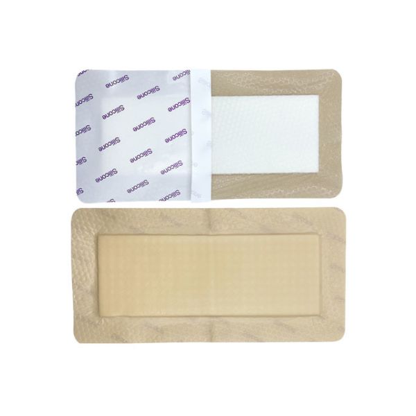 Self Adhesive Silicone Foam Dressing With Border Wound Bandage Pad 12.5x12.5cm