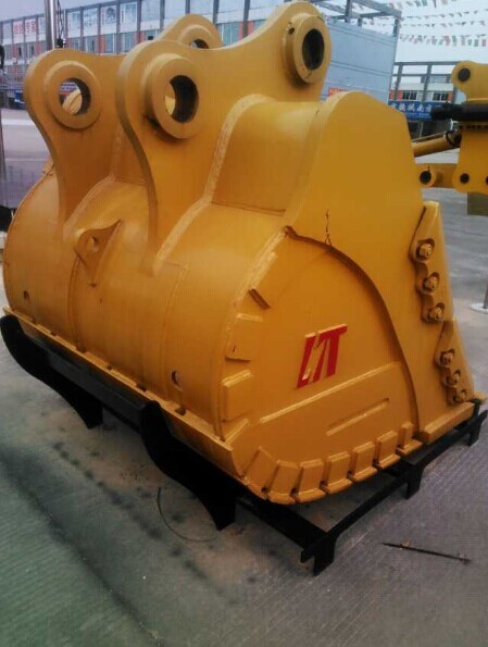 PC300 OEM Heavy Duty Digging Hitachi Excavator Rock Bucket With Teeth