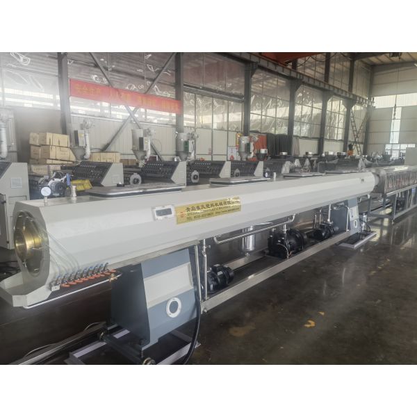 Upgrade PE MPP Pipe Production Customizable PE Pipe Extrusion Line Featuring 33 1-38 1 Screw L/D Ratio And Motor Made