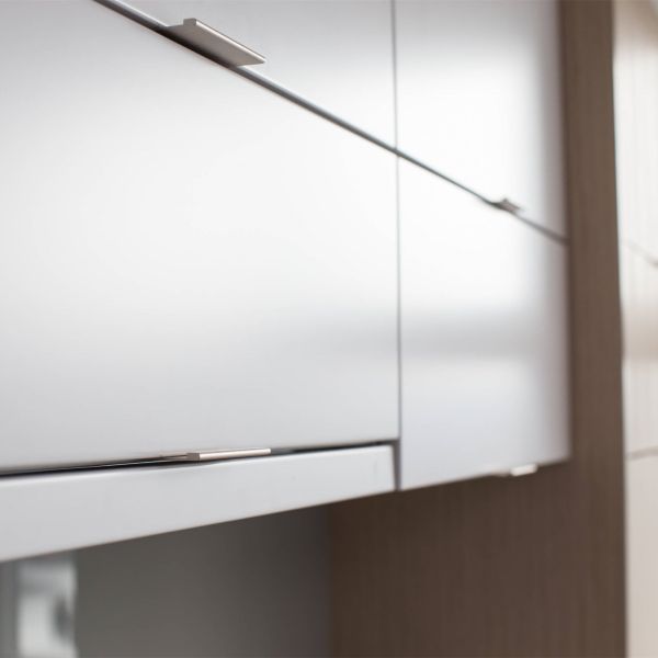 Matte White And Wood Texture Melamine Kitchen Cabinet With Sink And Island