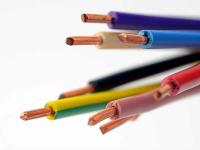 Os grânulo do PVC da prova 85A ST2 90C de choque cabografam a resistência à tração 12.5Mpa da isolação