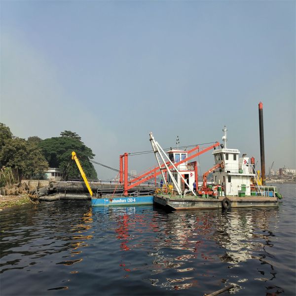 Multi-Function Service Working Boat for Cutter Suction Dredger