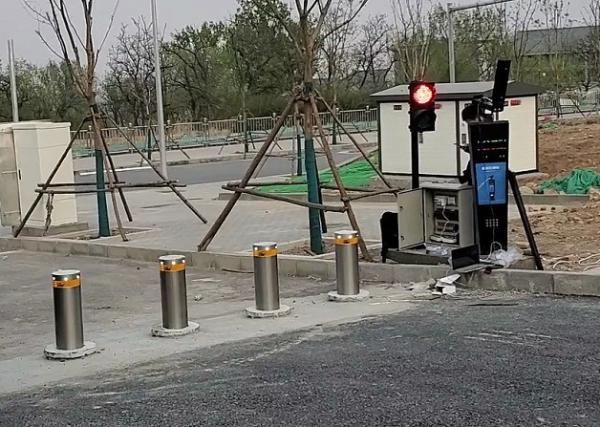 Sécurisez votre entrée avec des appuis de stationnement en acier inoxydable hauteur 600-700-800-1000 mm