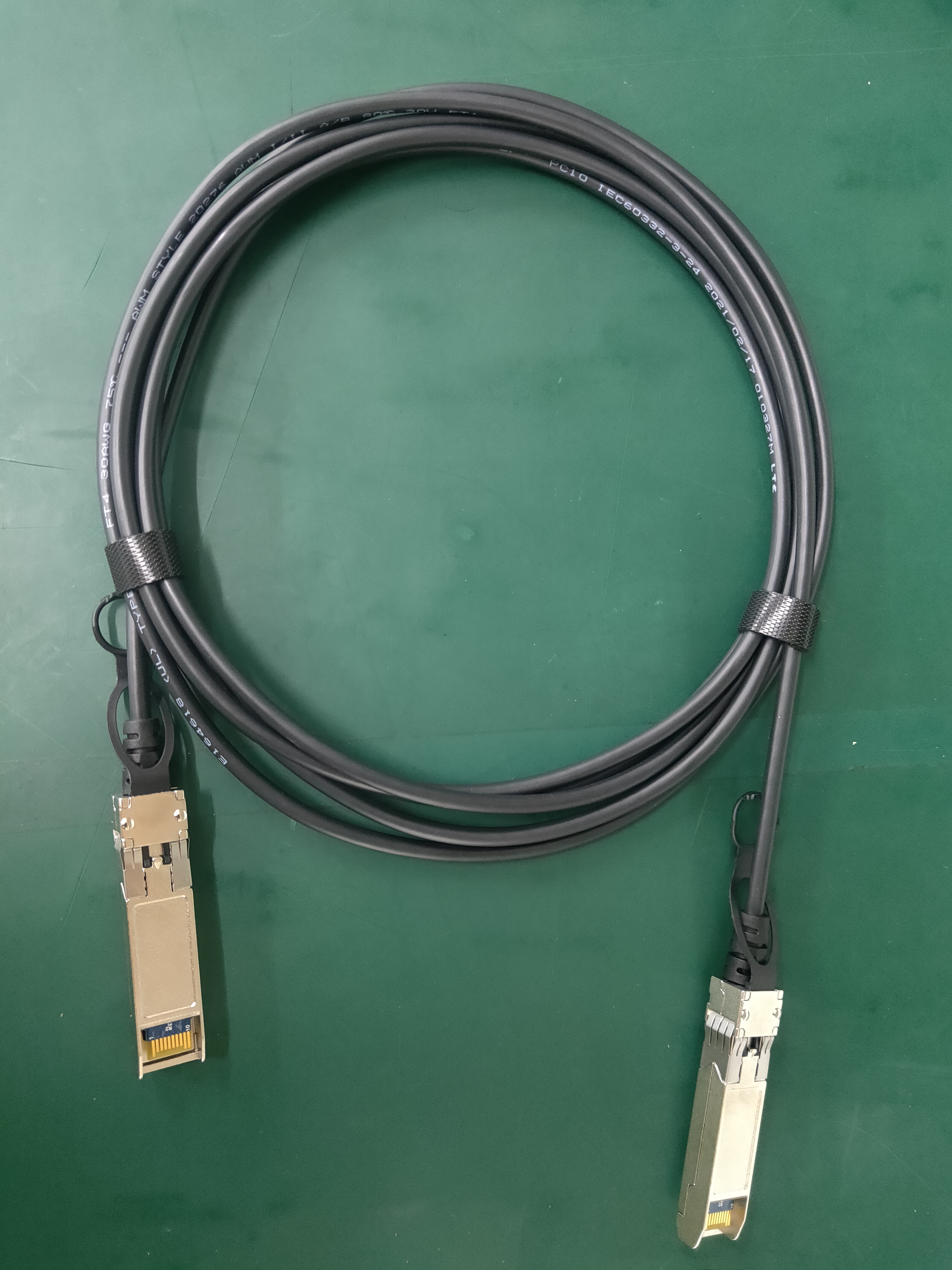 Фабрика КАБЕЛЯ 3M DAC 10GBASE-CU SFP+